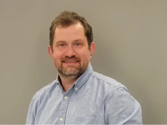 Dr. Thomas Tomasiak